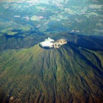 Cerita Misteri Gunung Ciremai