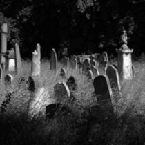 Cerita Misteri Mimpi Buruk Sepulang Dari Kuburan