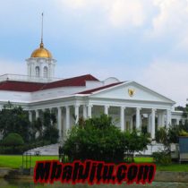 Kisah Misteri Penunggu Istana Kepresidenan